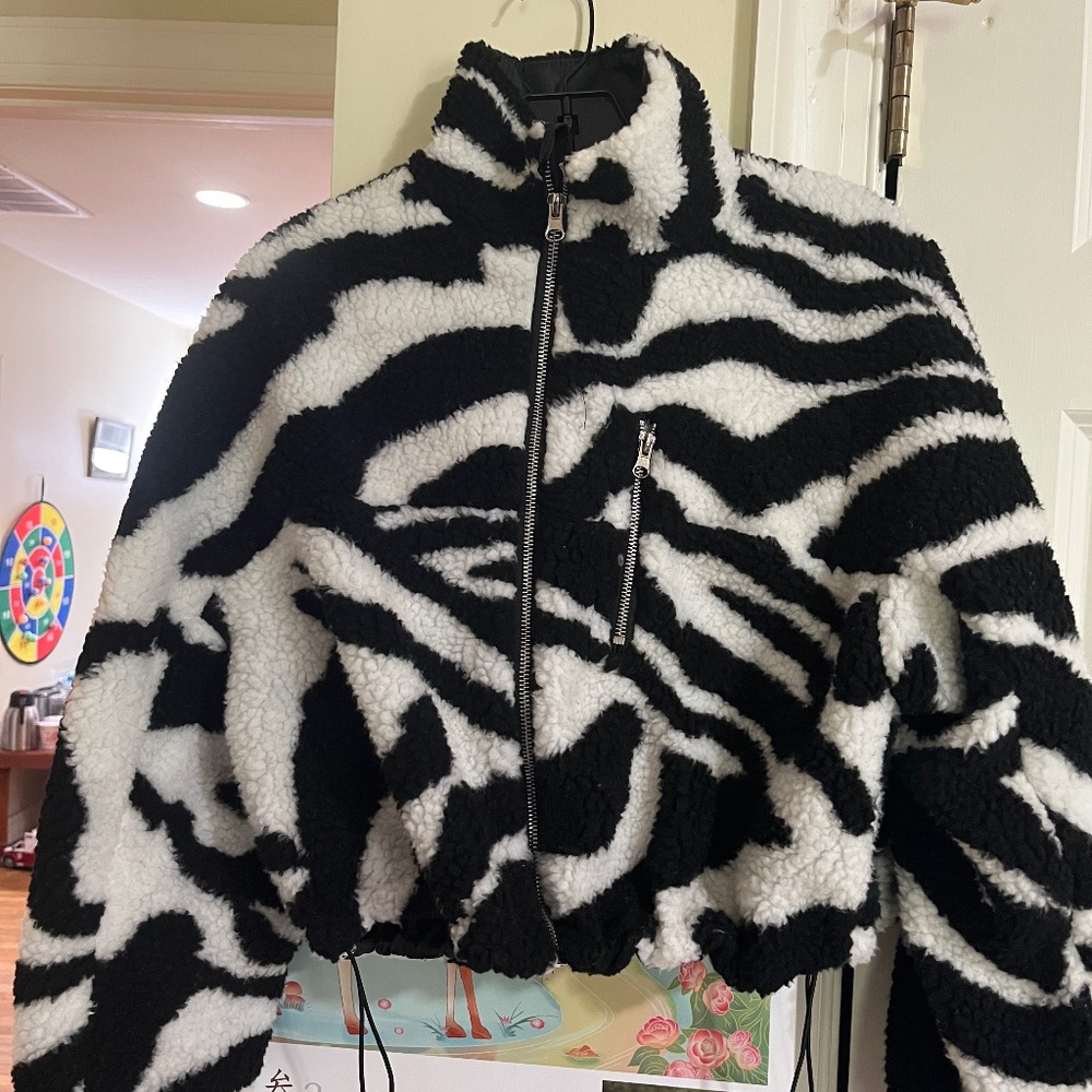 Warm stylish cropped coat